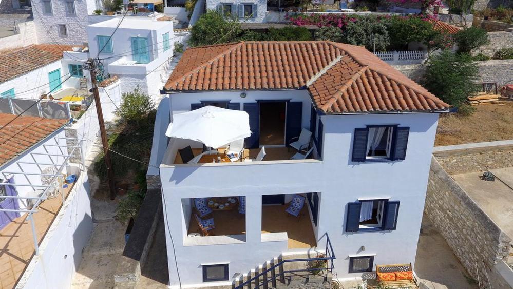 Options House Villa Hydra  Exterior photo